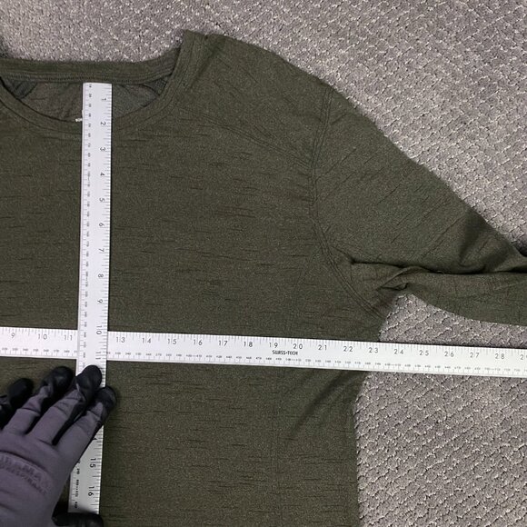 Kuhl Shirt Men's Large Green Intent Krew Long Sleeve Base Layer Hiking Outdoor - Picture 9 of 11